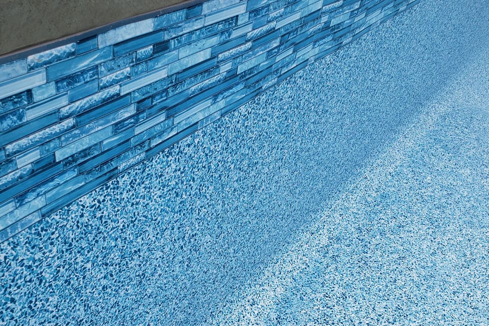 Vinyl Liner Adantage | Parrots Landing Swimming Pools